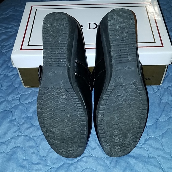 Pierre Dumas Black wedges with strap - Picture 3 of 4